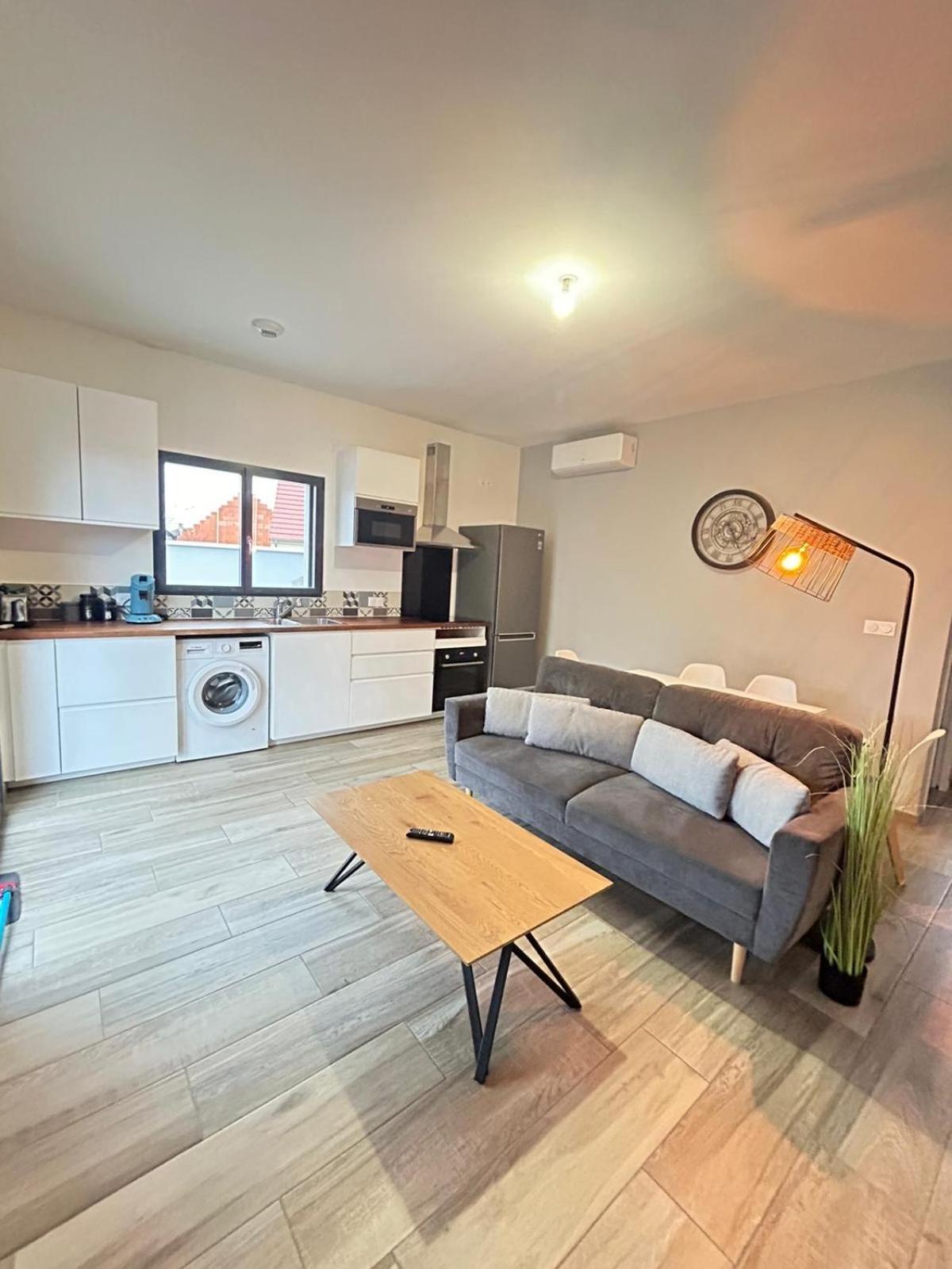 Bella Vista, parking gratuit, 5 min Auxerre Appartement Monéteau Buitenkant foto
